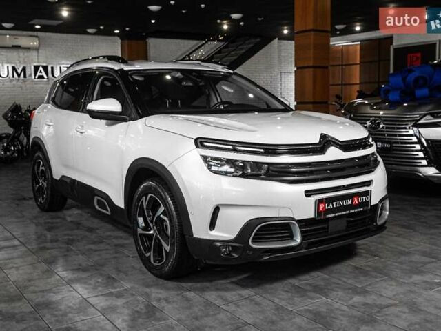 Білий Сітроен C5 Aircross, об'ємом двигуна 2 л та пробігом 107 тис. км за 21200 $, фото 28 на Automoto.ua