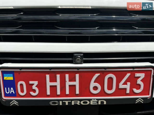 Белый Ситроен C5 Aircross, объемом двигателя 2 л и пробегом 220 тыс. км за 19499 $, фото 43 на Automoto.ua
