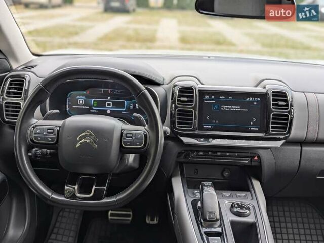 Белый Ситроен C5 Aircross, объемом двигателя 2 л и пробегом 165 тыс. км за 19300 $, фото 33 на Automoto.ua