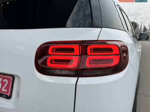 Белый Ситроен C5 Aircross, объемом двигателя 2 л и пробегом 145 тыс. км за 18999 $, фото 41 на Automoto.ua