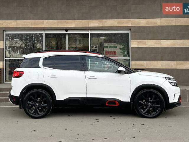 Белый Ситроен C5 Aircross, объемом двигателя 2 л и пробегом 145 тыс. км за 18999 $, фото 9 на Automoto.ua