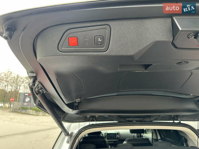 Белый Ситроен C5 Aircross, объемом двигателя 2 л и пробегом 145 тыс. км за 18999 $, фото 80 на Automoto.ua