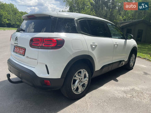 Белый Ситроен C5 Aircross, объемом двигателя 1.5 л и пробегом 182 тыс. км за 21550 $, фото 4 на Automoto.ua