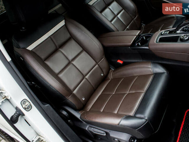 Білий Сітроен C5 Aircross, об'ємом двигуна 2 л та пробігом 85 тис. км за 22500 $, фото 46 на Automoto.ua