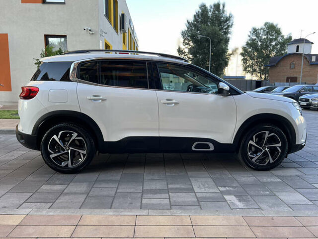 Белый Ситроен C5 Aircross, объемом двигателя 2 л и пробегом 45 тыс. км за 28999 $, фото 3 на Automoto.ua