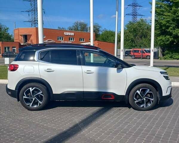 Белый Ситроен C5 Aircross, объемом двигателя 2 л и пробегом 75 тыс. км за 24000 $, фото 6 на Automoto.ua