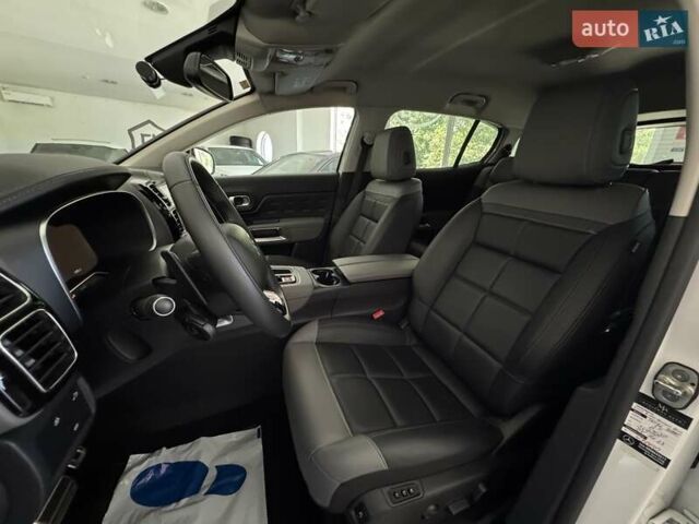 Белый Ситроен C5 Aircross, объемом двигателя 2 л и пробегом 56 тыс. км за 24950 $, фото 13 на Automoto.ua