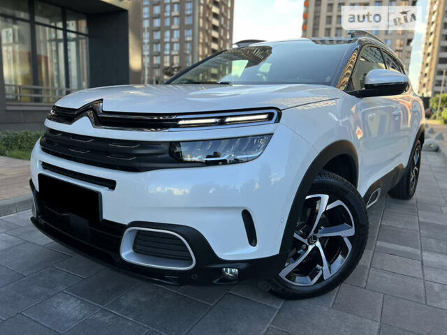 Белый Ситроен C5 Aircross, объемом двигателя 2 л и пробегом 45 тыс. км за 28999 $, фото 32 на Automoto.ua