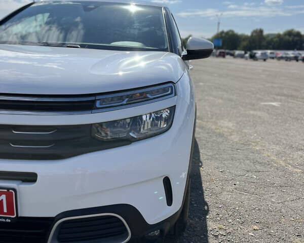 Білий Сітроен C5 Aircross, об'ємом двигуна 1.5 л та пробігом 185 тис. км за 21250 $, фото 14 на Automoto.ua