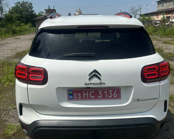 Белый Ситроен C5 Aircross, объемом двигателя 1.5 л и пробегом 175 тыс. км за 21850 $, фото 22 на Automoto.ua
