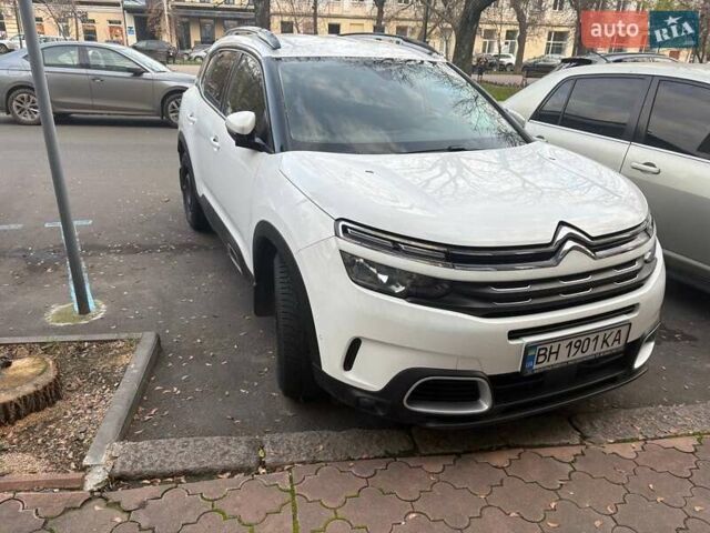 Белый Ситроен C5 Aircross, объемом двигателя 1.6 л и пробегом 77 тыс. км за 23800 $, фото 3 на Automoto.ua