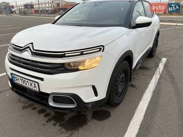 Белый Ситроен C5 Aircross, объемом двигателя 1.6 л и пробегом 77 тыс. км за 23800 $, фото 8 на Automoto.ua
