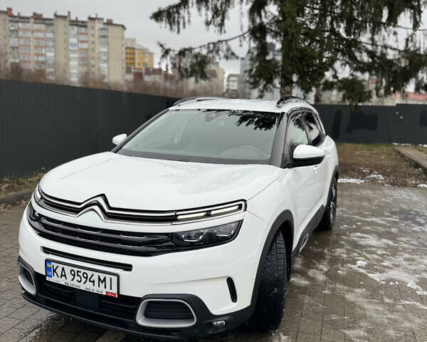 Белый Ситроен C5 Aircross, объемом двигателя 1.5 л и пробегом 102 тыс. км за 20800 $, фото 2 на Automoto.ua