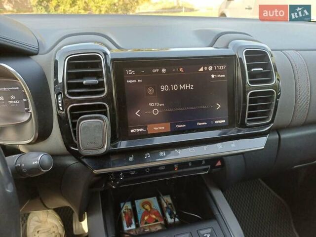 Белый Ситроен C5 Aircross, объемом двигателя 1.5 л и пробегом 205 тыс. км за 16900 $, фото 1 на Automoto.ua