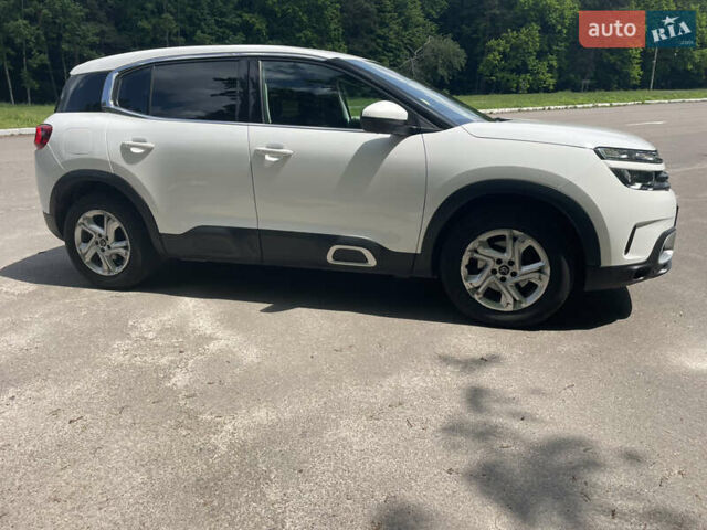 Белый Ситроен C5 Aircross, объемом двигателя 1.5 л и пробегом 182 тыс. км за 21550 $, фото 6 на Automoto.ua