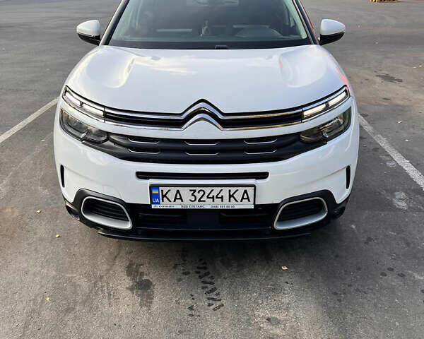 Белый Ситроен C5 Aircross, объемом двигателя 1.5 л и пробегом 78 тыс. км за 19900 $, фото 5 на Automoto.ua