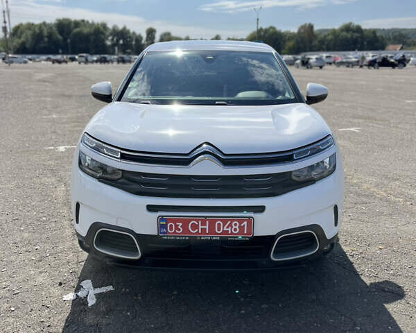 Білий Сітроен C5 Aircross, об'ємом двигуна 1.5 л та пробігом 185 тис. км за 21250 $, фото 1 на Automoto.ua