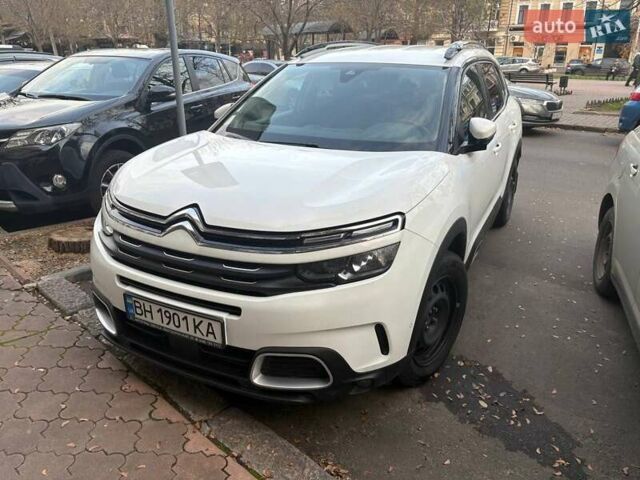 Белый Ситроен C5 Aircross, объемом двигателя 1.6 л и пробегом 77 тыс. км за 23800 $, фото 1 на Automoto.ua