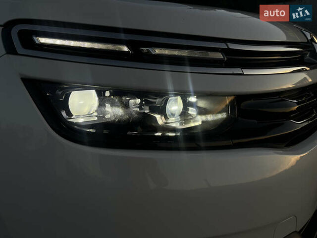 Белый Ситроен C5 Aircross, объемом двигателя 2 л и пробегом 82 тыс. км за 21500 $, фото 3 на Automoto.ua