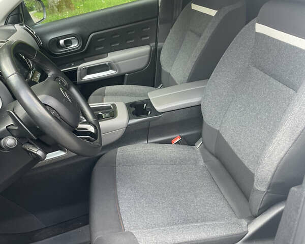 Белый Ситроен C5 Aircross, объемом двигателя 1.5 л и пробегом 182 тыс. км за 21550 $, фото 12 на Automoto.ua