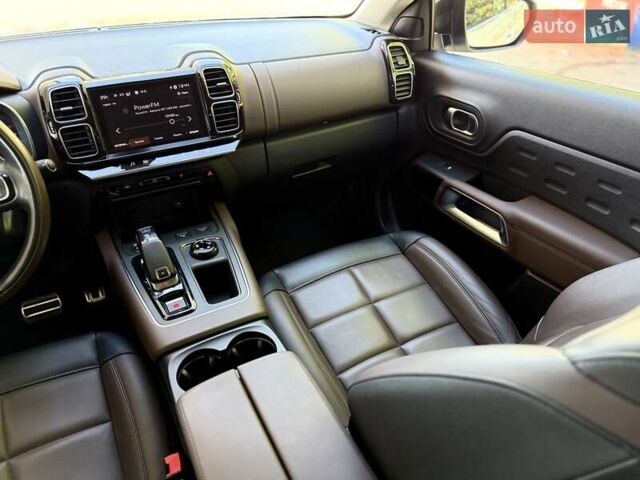 Белый Ситроен C5 Aircross, объемом двигателя 2 л и пробегом 100 тыс. км за 22700 $, фото 47 на Automoto.ua