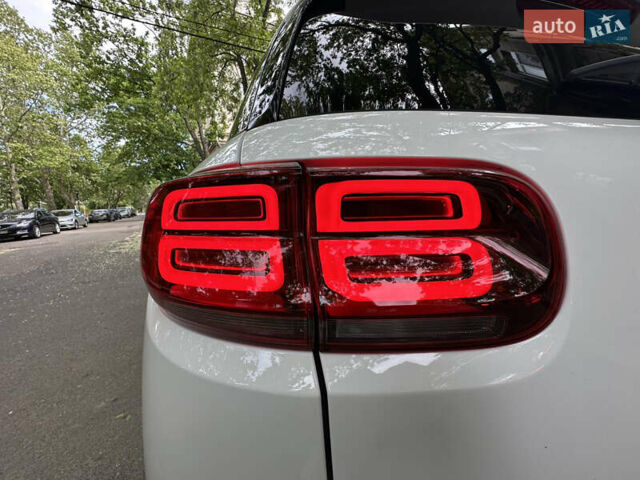 Белый Ситроен C5 Aircross, объемом двигателя 2 л и пробегом 93 тыс. км за 23600 $, фото 36 на Automoto.ua