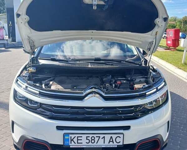 Белый Ситроен C5 Aircross, объемом двигателя 2 л и пробегом 75 тыс. км за 24000 $, фото 7 на Automoto.ua