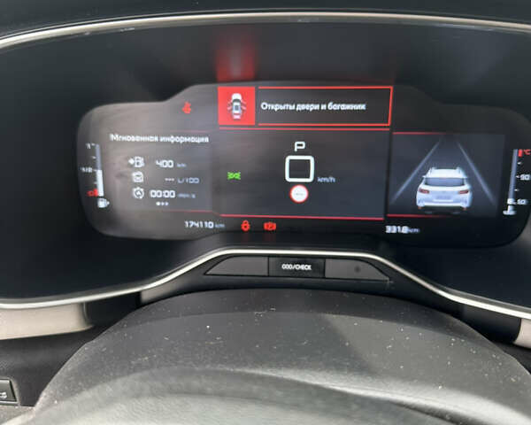 Белый Ситроен C5 Aircross, объемом двигателя 1.5 л и пробегом 175 тыс. км за 21850 $, фото 56 на Automoto.ua
