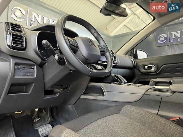 Белый Ситроен C5 Aircross, объемом двигателя 1.6 л и пробегом 86 тыс. км за 19800 $, фото 38 на Automoto.ua
