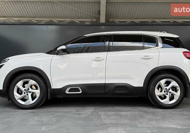 Белый Ситроен C5 Aircross, объемом двигателя 1.6 л и пробегом 86 тыс. км за 19800 $, фото 11 на Automoto.ua