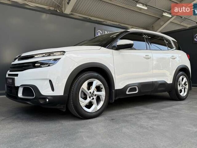 Белый Ситроен C5 Aircross, объемом двигателя 1.6 л и пробегом 86 тыс. км за 19800 $, фото 7 на Automoto.ua