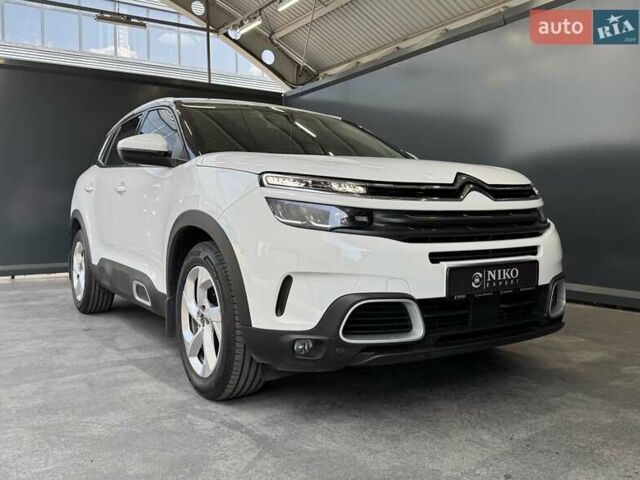 Белый Ситроен C5 Aircross, объемом двигателя 1.6 л и пробегом 86 тыс. км за 19800 $, фото 33 на Automoto.ua