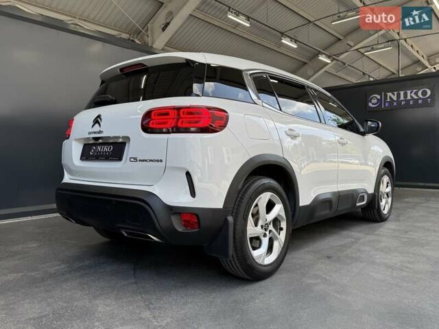 Белый Ситроен C5 Aircross, объемом двигателя 1.6 л и пробегом 86 тыс. км за 19800 $, фото 22 на Automoto.ua