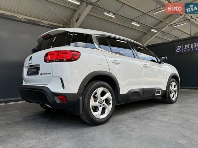 Белый Ситроен C5 Aircross, объемом двигателя 1.6 л и пробегом 86 тыс. км за 19800 $, фото 24 на Automoto.ua