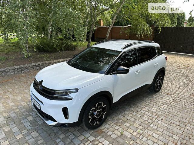 Белый Ситроен C5 Aircross, объемом двигателя 2 л и пробегом 13 тыс. км за 31500 $, фото 1 на Automoto.ua