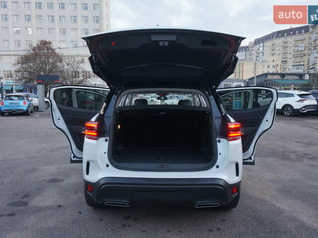 Белый Ситроен C5 Aircross, объемом двигателя 2 л и пробегом 32 тыс. км за 27000 $, фото 35 на Automoto.ua