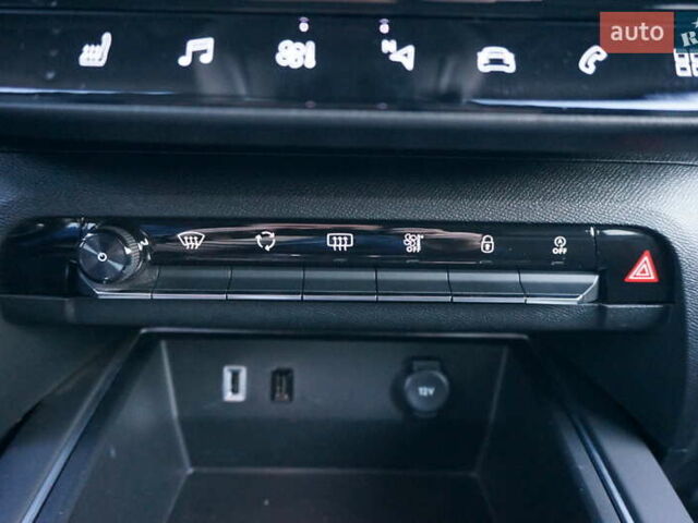 Белый Ситроен C5 Aircross, объемом двигателя 2 л и пробегом 32 тыс. км за 27000 $, фото 54 на Automoto.ua