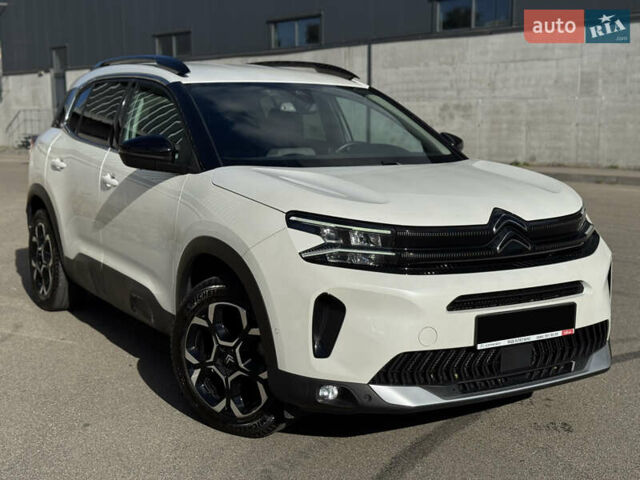 Белый Ситроен C5 Aircross, объемом двигателя 2 л и пробегом 27 тыс. км за 31800 $, фото 1 на Automoto.ua