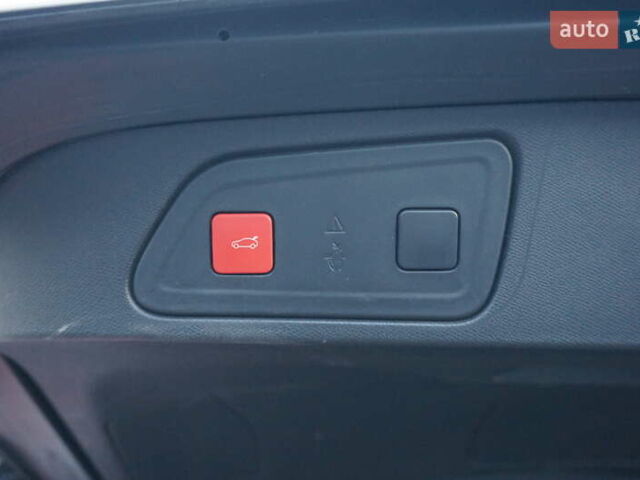 Белый Ситроен C5 Aircross, объемом двигателя 2 л и пробегом 32 тыс. км за 27000 $, фото 37 на Automoto.ua