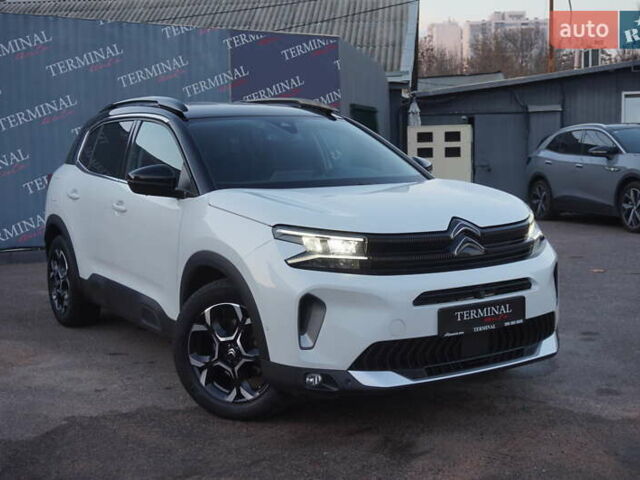 Белый Ситроен C5 Aircross, объемом двигателя 2 л и пробегом 32 тыс. км за 27000 $, фото 62 на Automoto.ua