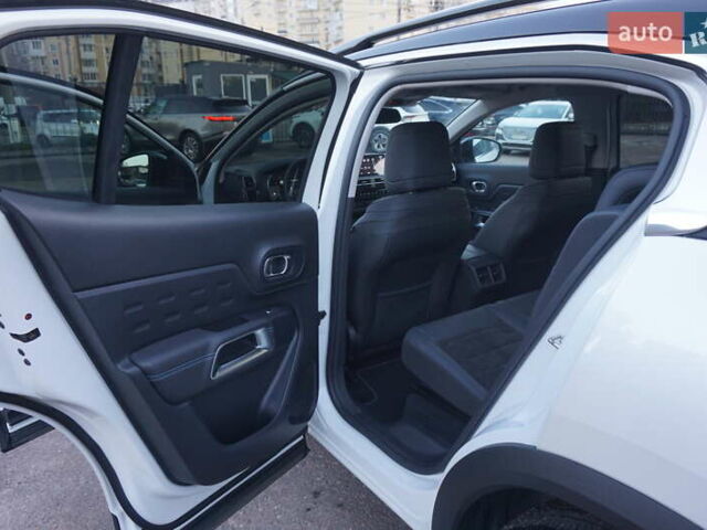 Белый Ситроен C5 Aircross, объемом двигателя 2 л и пробегом 32 тыс. км за 27000 $, фото 23 на Automoto.ua