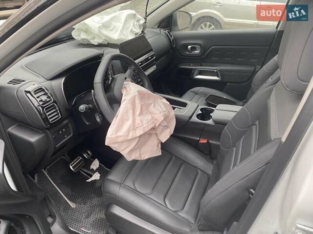 Белый Ситроен C5 Aircross, объемом двигателя 2 л и пробегом 19 тыс. км за 6600 $, фото 3 на Automoto.ua