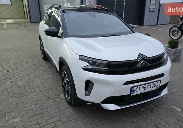 Білий Сітроен C5 Aircross, об'ємом двигуна 2 л та пробігом 8 тис. км за 33694 $, фото 2 на Automoto.ua