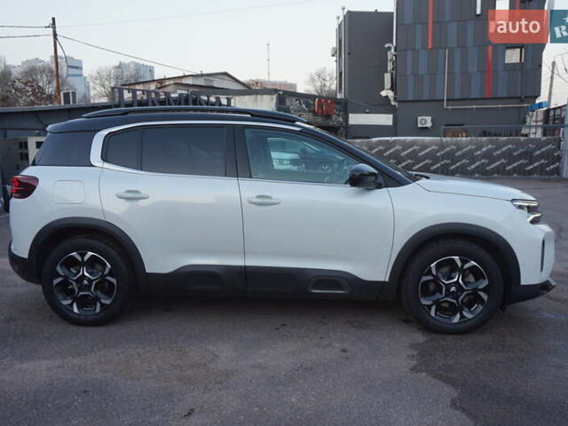 Белый Ситроен C5 Aircross, объемом двигателя 2 л и пробегом 32 тыс. км за 27000 $, фото 4 на Automoto.ua