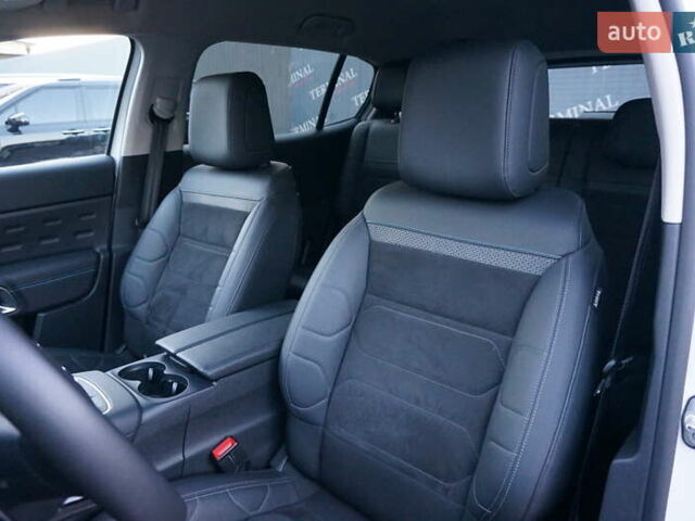 Белый Ситроен C5 Aircross, объемом двигателя 2 л и пробегом 32 тыс. км за 27000 $, фото 22 на Automoto.ua