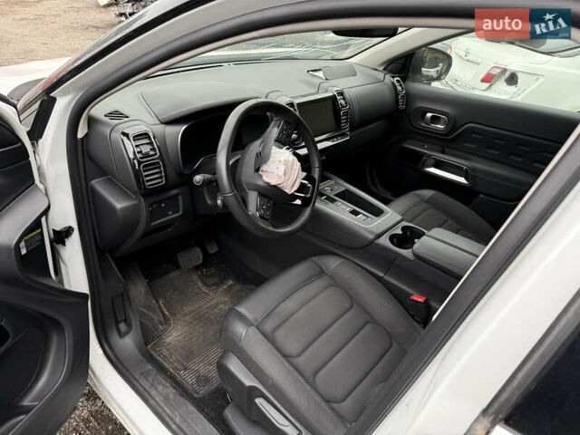 Білий Сітроен C5 Aircross, об'ємом двигуна 2 л та пробігом 35 тис. км за 15900 $, фото 8 на Automoto.ua