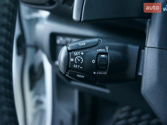 Белый Ситроен C5 Aircross, объемом двигателя 2 л и пробегом 32 тыс. км за 27000 $, фото 45 на Automoto.ua