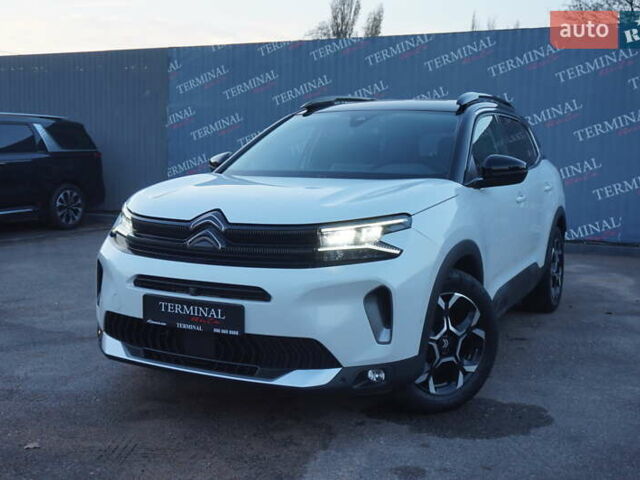 Белый Ситроен C5 Aircross, объемом двигателя 2 л и пробегом 32 тыс. км за 27000 $, фото 61 на Automoto.ua