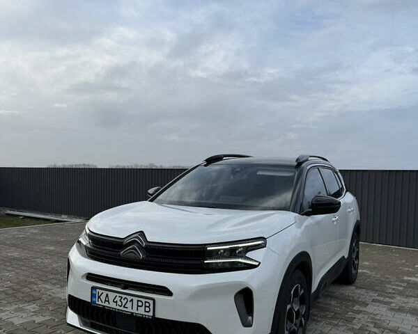 Білий Сітроен C5 Aircross, об'ємом двигуна 2 л та пробігом 48 тис. км за 28900 $, фото 1 на Automoto.ua