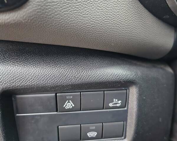 Черный Ситроен C5 Aircross, объемом двигателя 2 л и пробегом 130 тыс. км за 21800 $, фото 10 на Automoto.ua